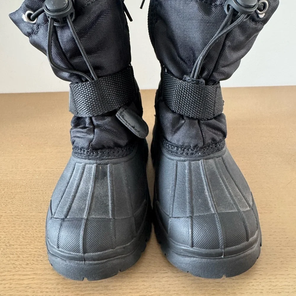 Merence durable black